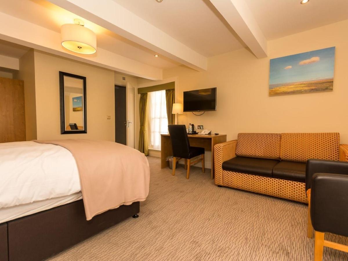 Lord Nelson Hotel Pembroke Kültér fotó