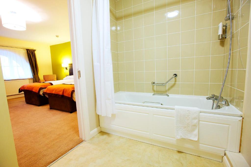 Lord Nelson Hotel Pembroke Szoba fotó