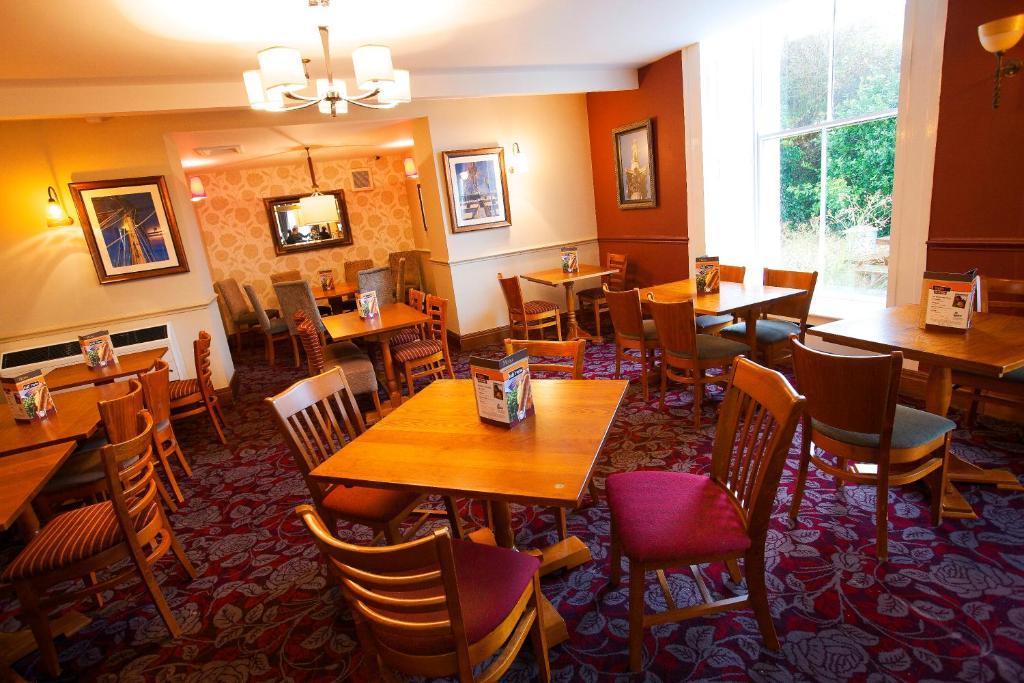 Lord Nelson Hotel Pembroke Kültér fotó